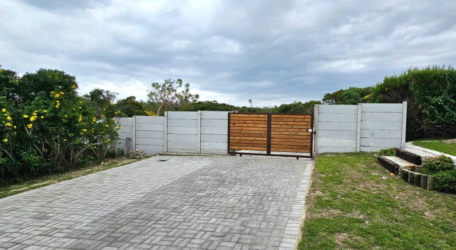 3 Bedroom Property for Sale in Pearly Beach Western Cape